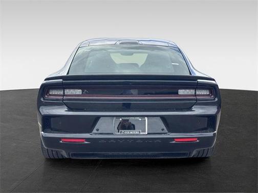 2025 Dodge Charger Daytona Scat Pack