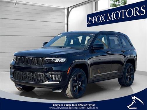 2025 Jeep Grand Cherokee Laredo