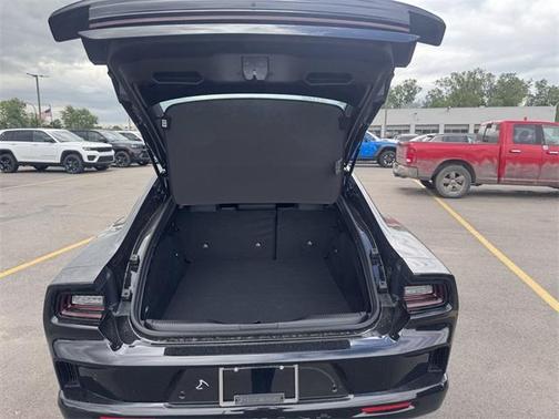 2025 Dodge Charger Daytona Scat Pack
