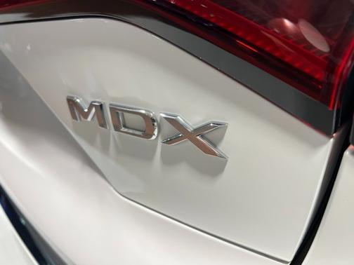 2025 Acura MDX w/Advance Package