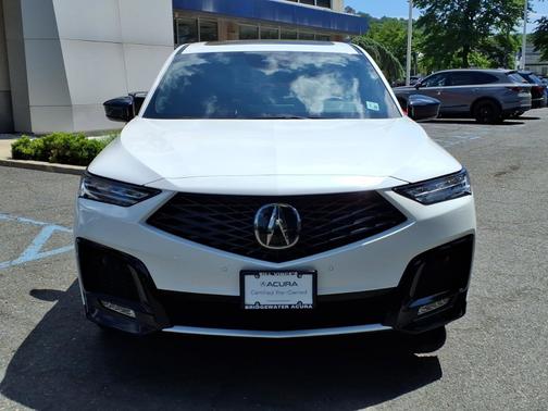 Platinum White Pearl 2026 Acura MDX