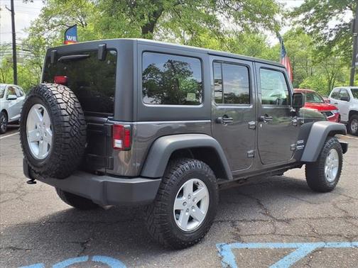 2017 Jeep Wrangler Unlimited Sport