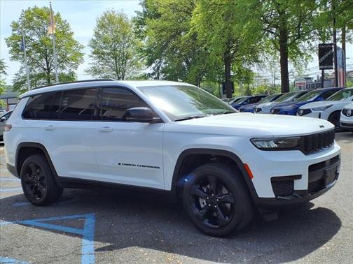 2023 Jeep Grand Cherokee L Altitude