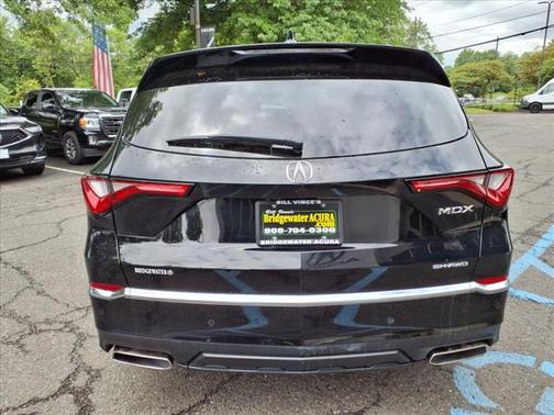 2023 Acura MDX w/Technology Package