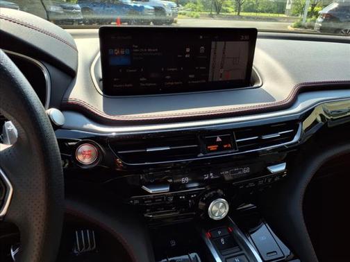 2024 Acura MDX w/A-Spec Package