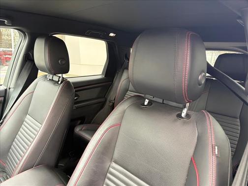 2022 Land Rover Discovery Sport SE R-Dynamic