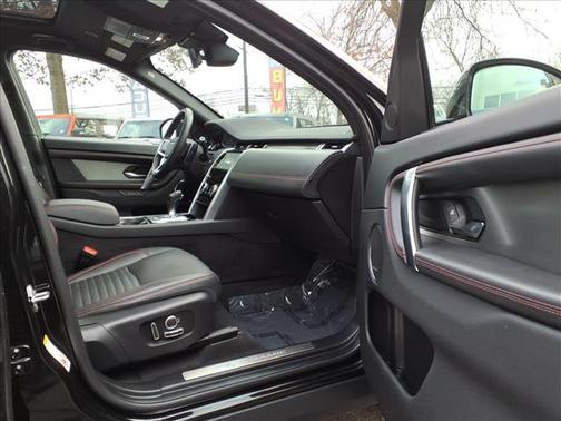 2022 Land Rover Discovery Sport SE R-Dynamic