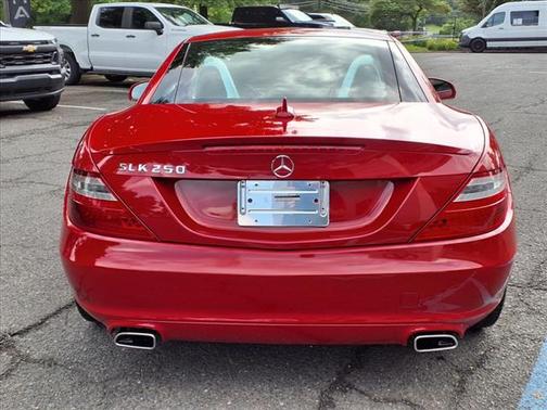 2013 Mercedes-Benz SL-Class SLK250