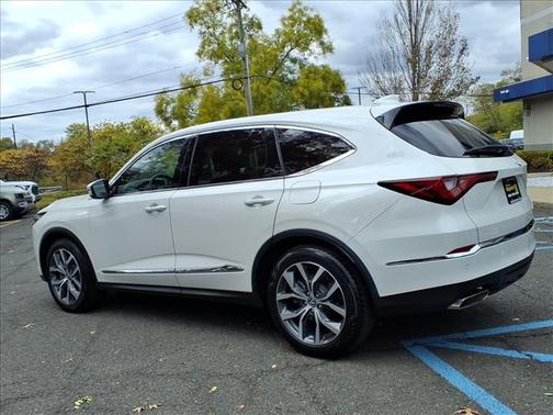 2023 Acura MDX w/Technology Package
