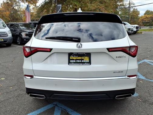 2023 Acura MDX w/Technology Package