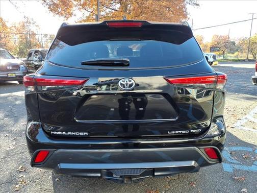 2023 Toyota Highlander Limited