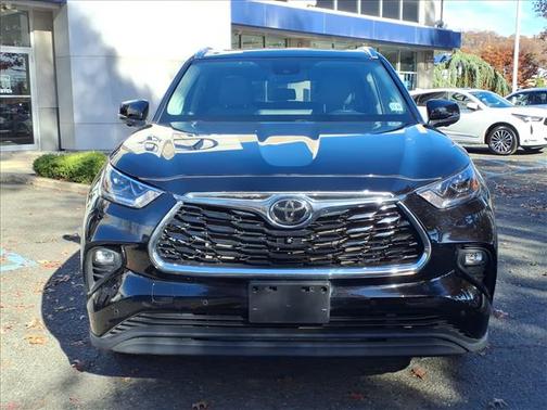 2023 Toyota Highlander Limited