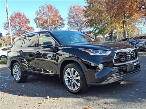 2023 Toyota Highlander Limited