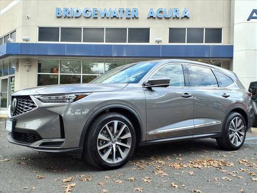2025 Acura MDX w/Technology Package