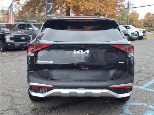 2023 Kia Sportage Hybrid LX
