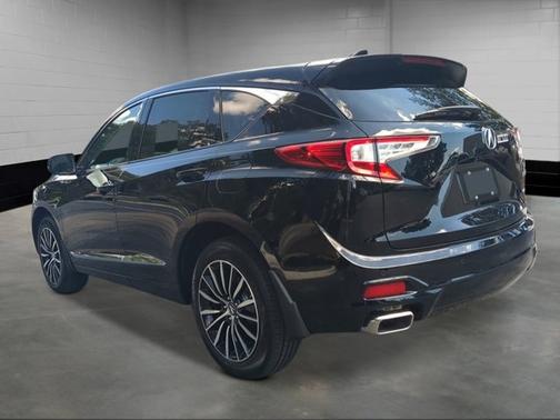 2025 Acura RDX w/Advance Package