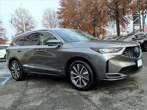 2025 Acura MDX w/Technology Package
