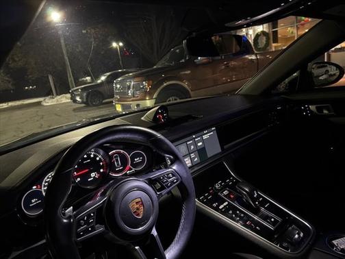 2018 Porsche Panamera 4S