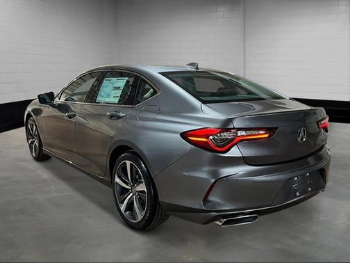 2025 Acura TLX Tech