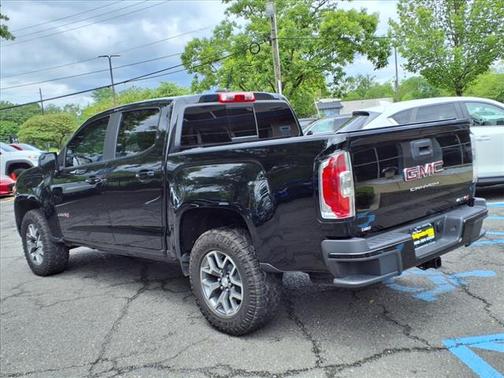 2022 GMC Canyon 4WD AT4 w/Leather