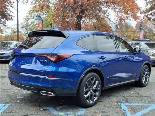 2023 Acura MDX w/A-Spec Package