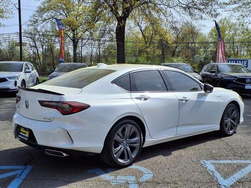 2022 Acura TLX w/A-Spec Package
