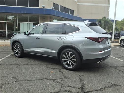 2025 Acura MDX w/Technology Package