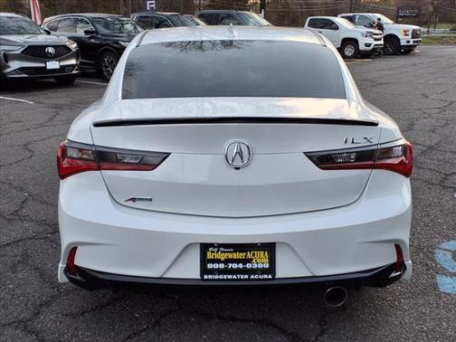 2019 Acura ILX w/Premium/A-Spec Pkg