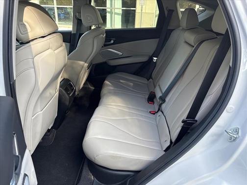 2025 Acura RDX w/Technology Package