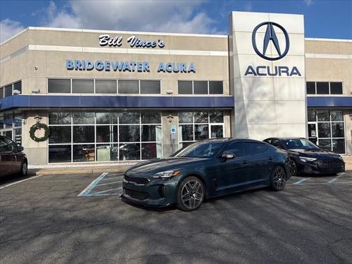 2022 Kia Stinger GT1