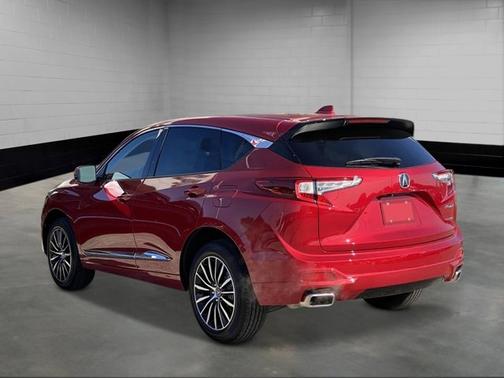 2025 Acura RDX w/Advance Package