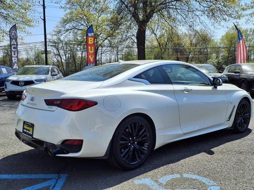 2018 INFINITI Q60 3.0t LUXE