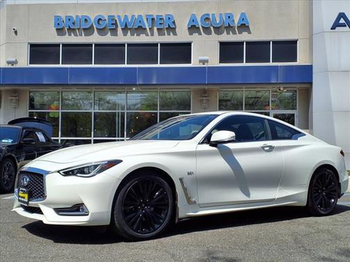 2018 INFINITI Q60 3.0t LUXE