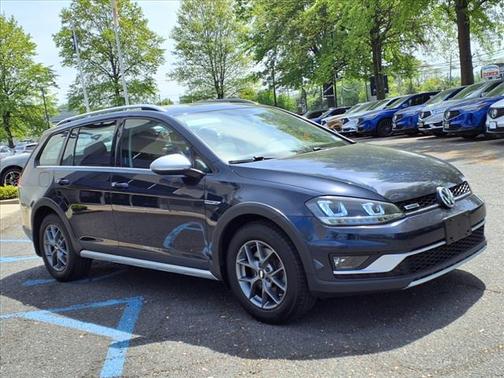 2017 Volkswagen Golf Alltrack SE
