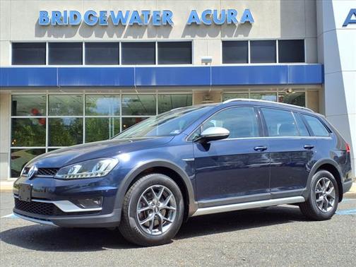 2017 Volkswagen Golf Alltrack SE