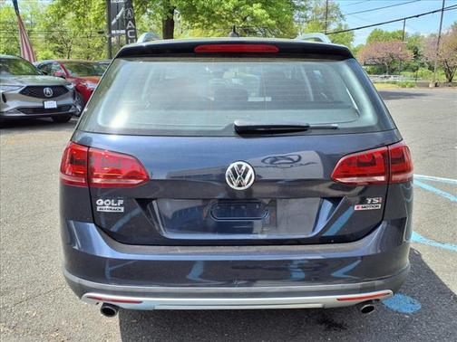 2017 Volkswagen Golf Alltrack SE
