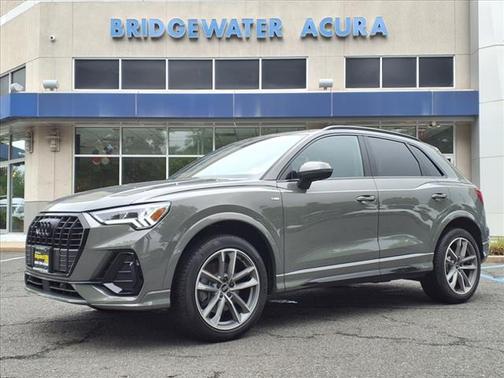 2024 Audi Q3 S line Premium Plus