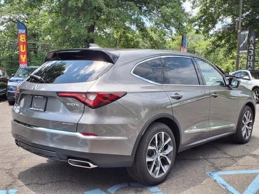 2024 Acura MDX w/Technology Package