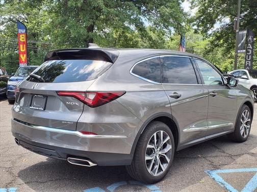 2024 Acura MDX w/Technology Package