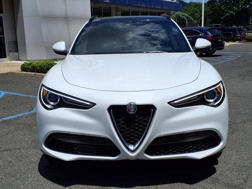 2022 Alfa Romeo Stelvio Ti