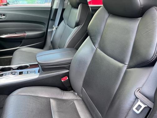 2017 Acura TLX V6 w/Technology Package