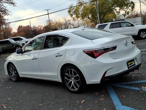 2022 Acura ILX w/Premium Package