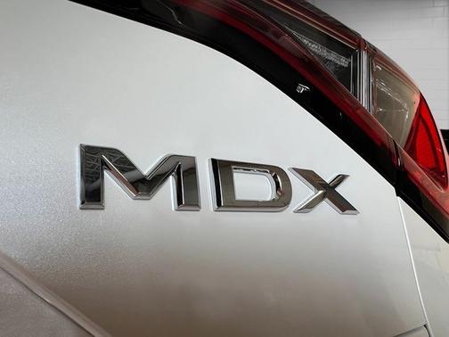2026 Acura MDX w/A-Spec Advance Package