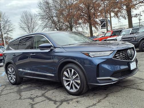 2025 Acura MDX w/Technology Package