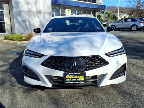 2022 Acura TLX w/A-Spec Package