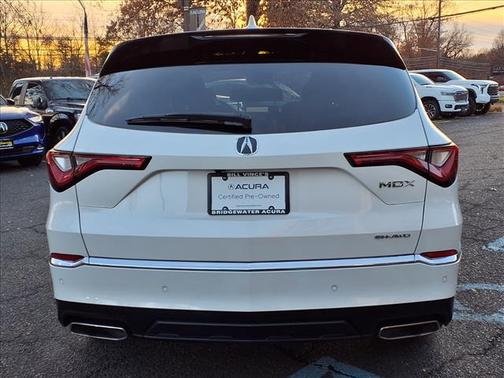 2023 Acura MDX 