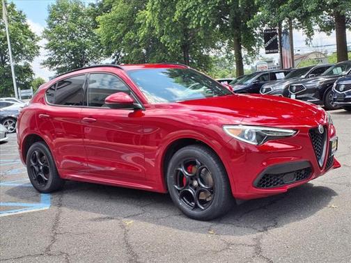 2022 Alfa Romeo Stelvio Sprint