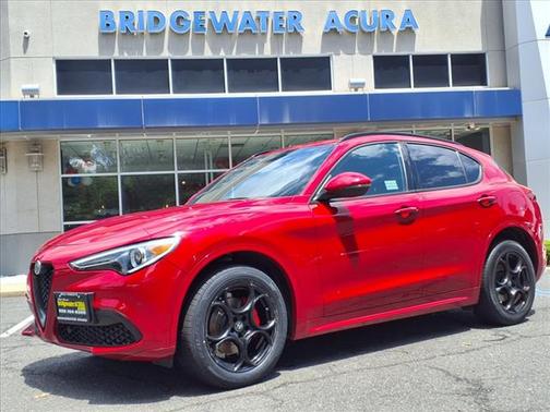 2022 Alfa Romeo Stelvio Sprint