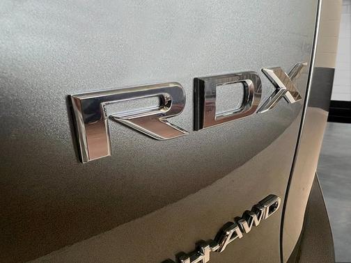 2025 Acura RDX w/Technology Package