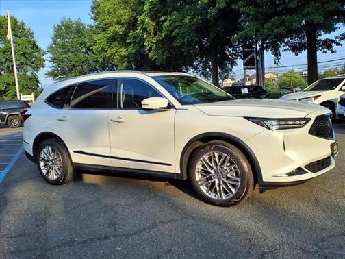 2022 Acura MDX w/Advance Package